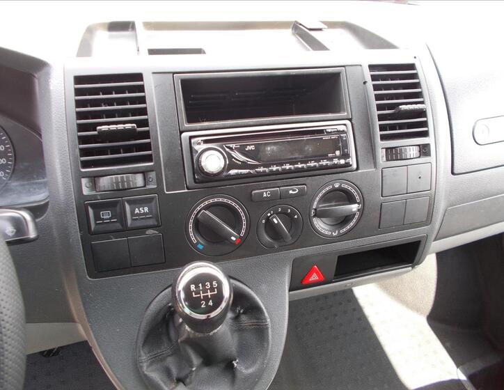 Volkswagen Transporter 23