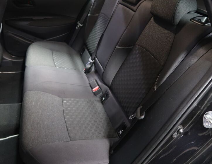 Toyota Corolla 11