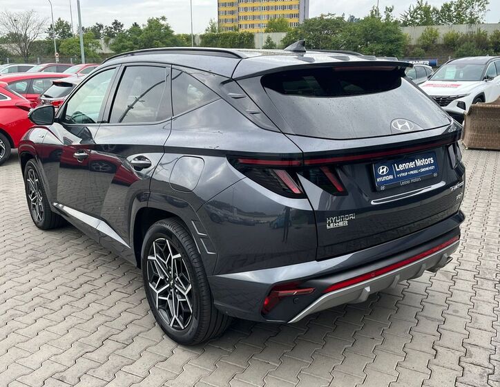Hyundai Tucson 4