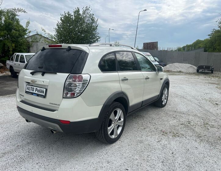 Chevrolet Captiva 12