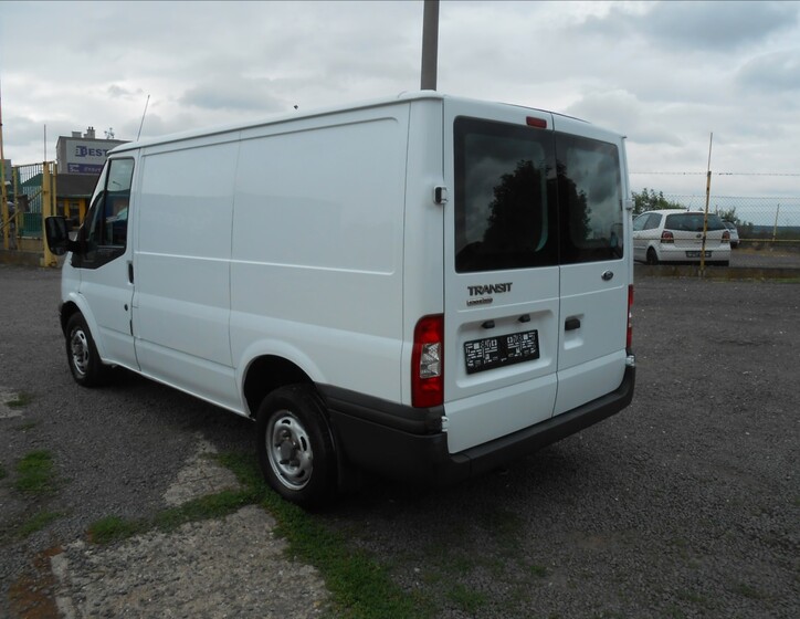 Ford Transit 11