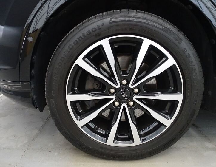 Ford Kuga 37