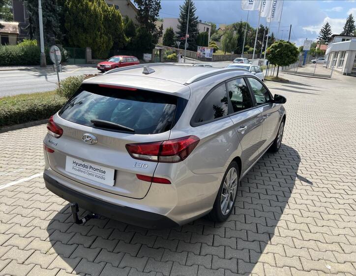 Hyundai i30 5