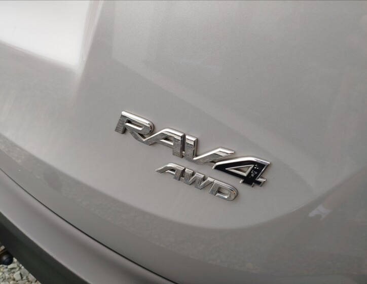 Toyota RAV4 37