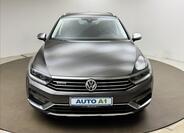 Volkswagen Passat 2