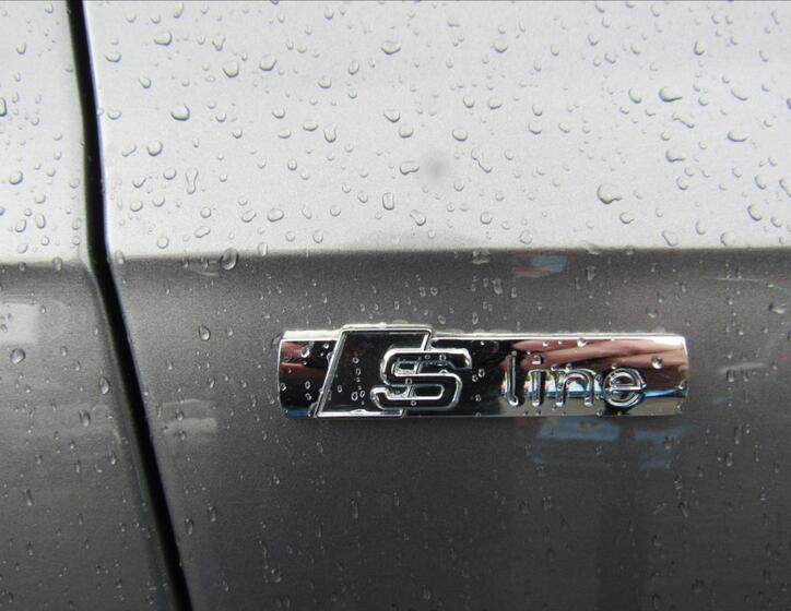 Audi Q7 23