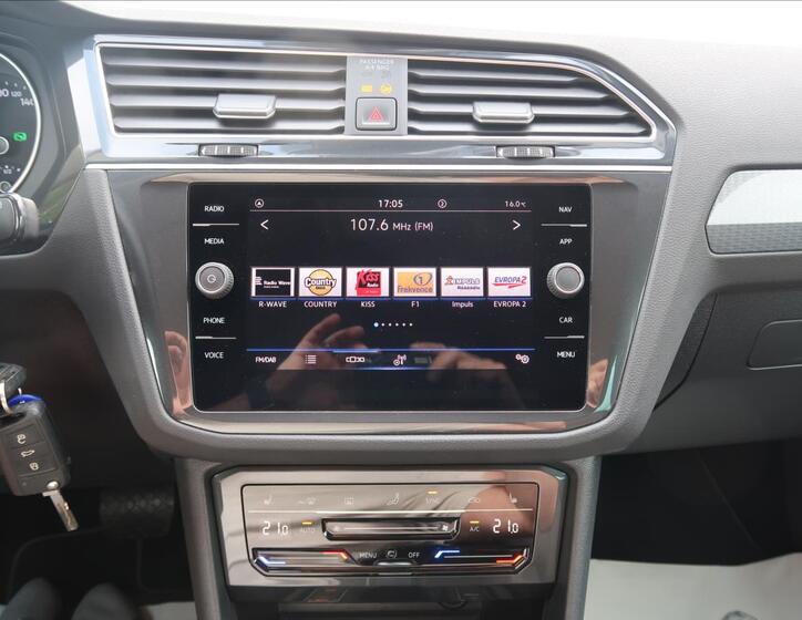 Volkswagen Tiguan 15