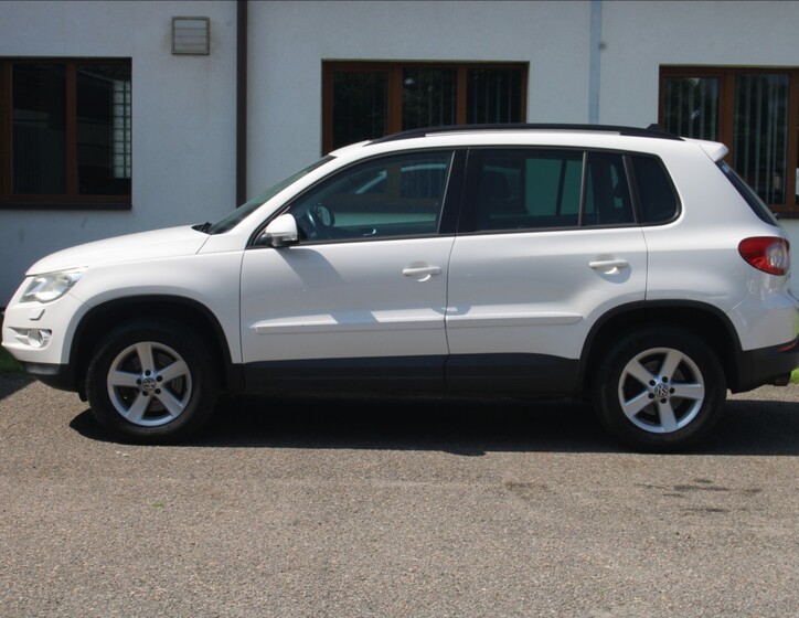 Volkswagen Tiguan 6