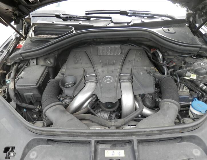 Mercedes-Benz GL 39