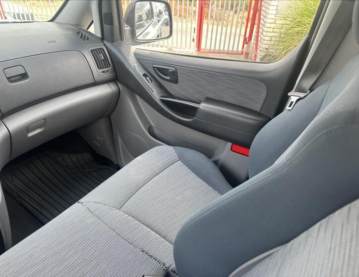 Hyundai H 1 22