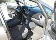 Mitsubishi Colt 11