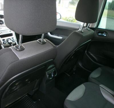 Peugeot 308 14