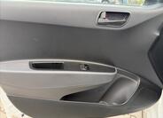 Hyundai i10 14