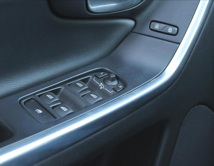 Volvo XC60 14