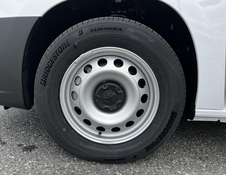 Toyota ProAce City 11
