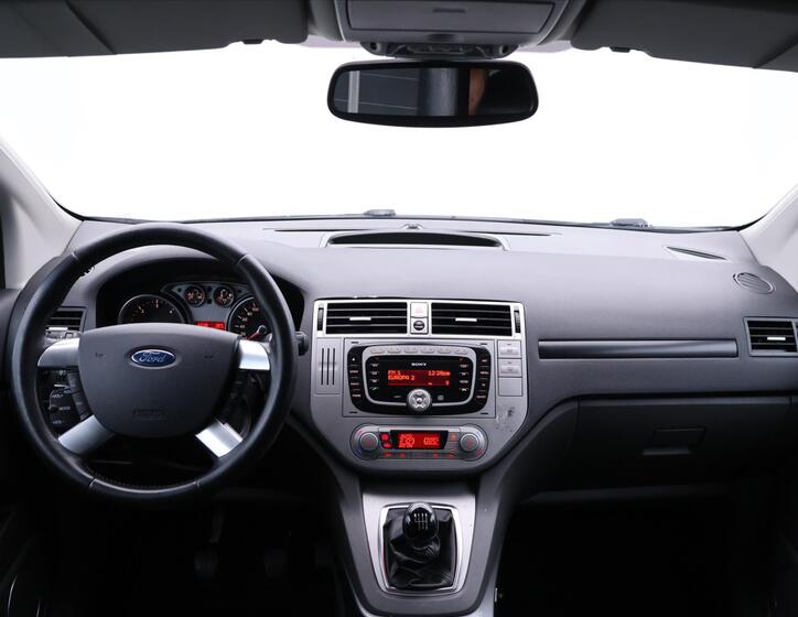 Ford Kuga 25