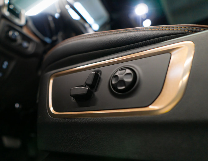 Dodge RAM 13