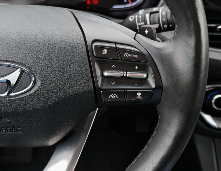 Hyundai i30 41