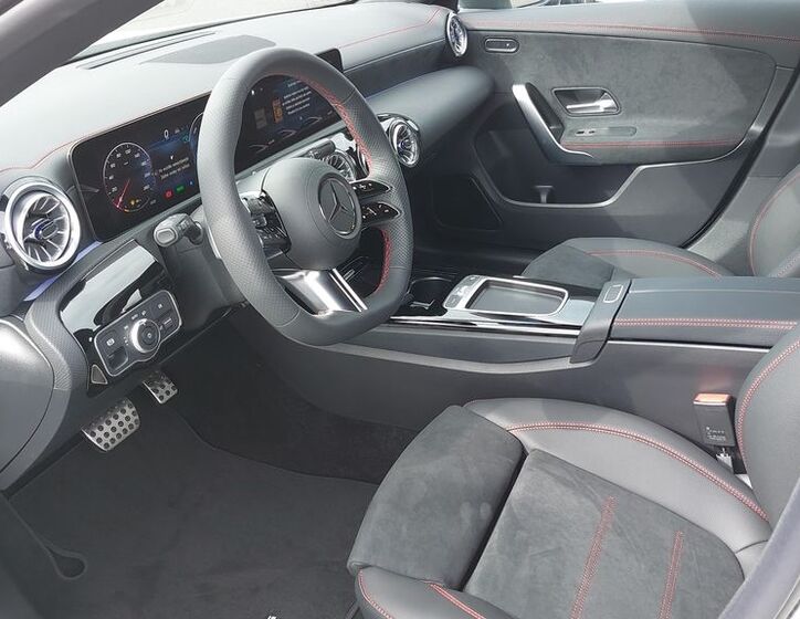 Mercedes-Benz CLA 11