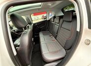 Peugeot 2008 11