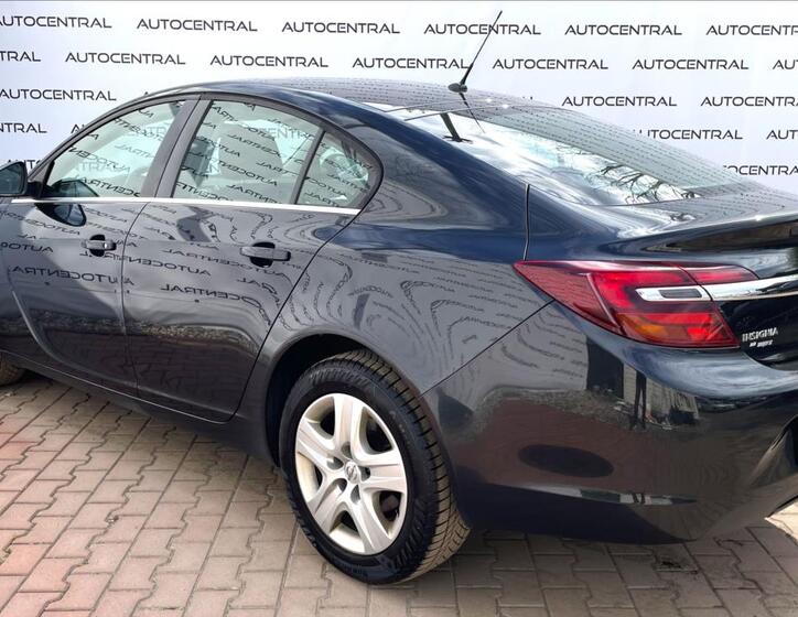 Opel Insignia 6