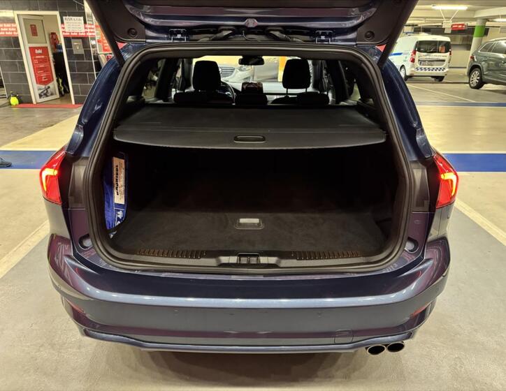 Ford Focus 6