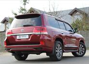 Toyota Land Cruiser 11