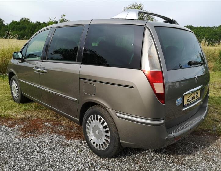 Lancia Phedra 41