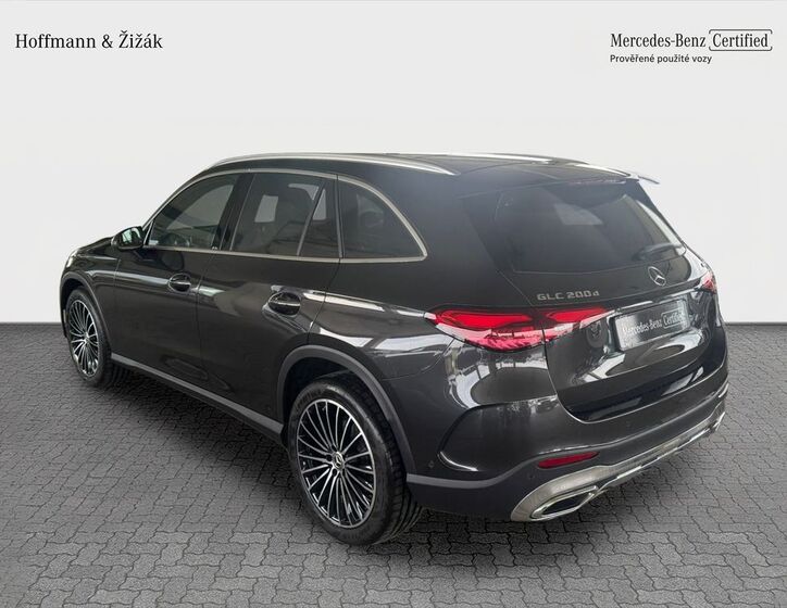 Mercedes-Benz GLC 7