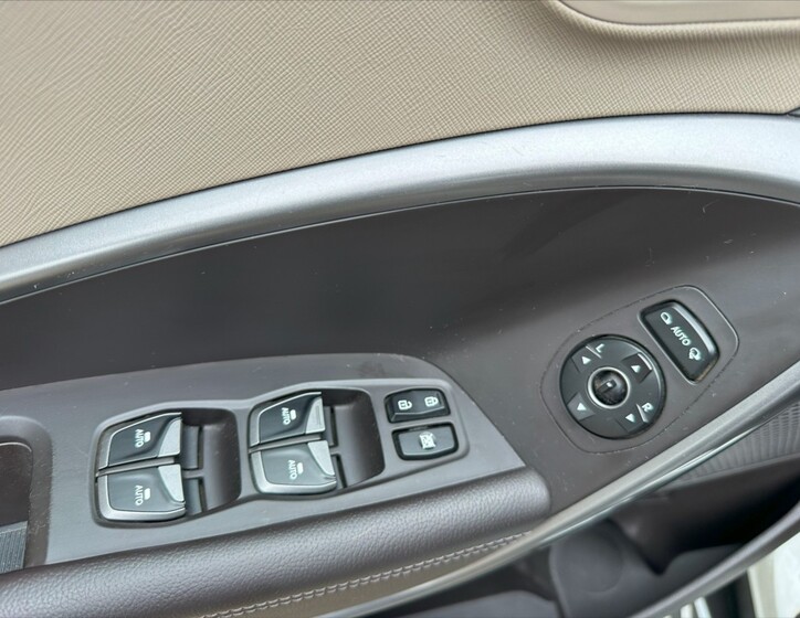 Hyundai Santa Fe 20