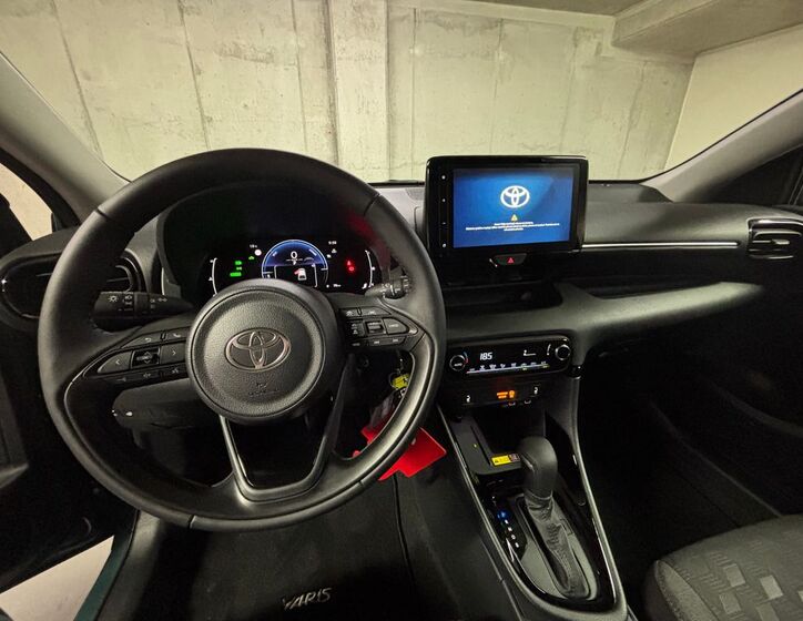 Toyota Yaris 11
