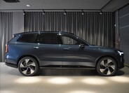 Volvo EX90 3