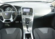 Volvo XC60 11