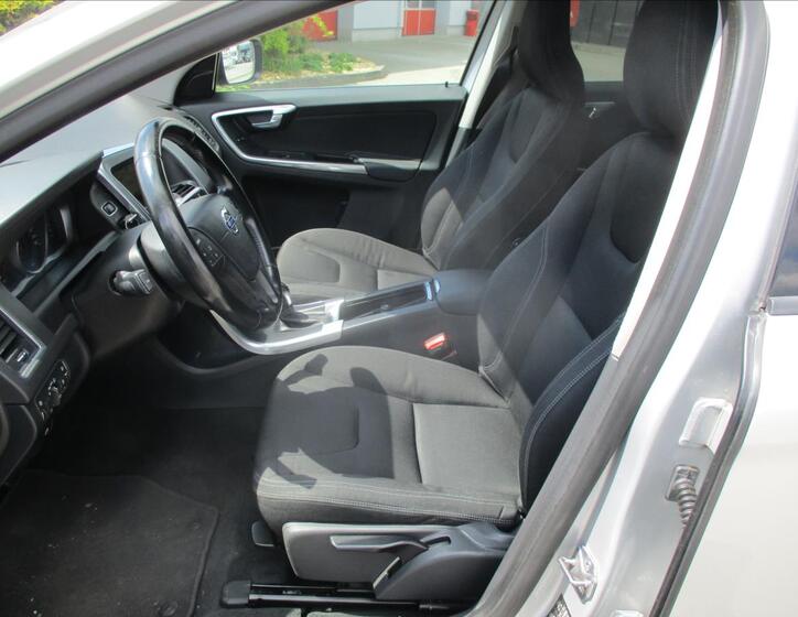 Volvo XC60 7
