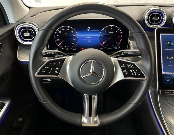 Mercedes-Benz GLC 10