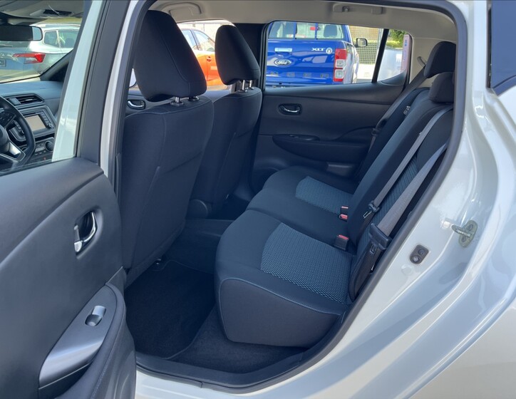 Nissan Leaf 17