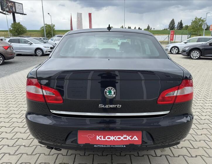 Škoda Superb 8