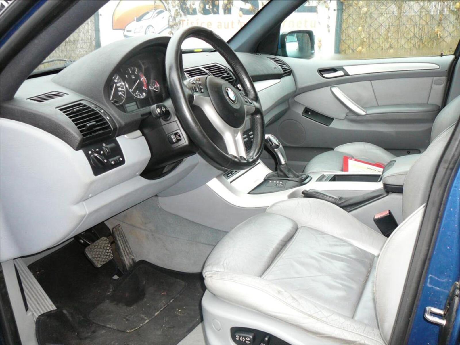BMW X5 9