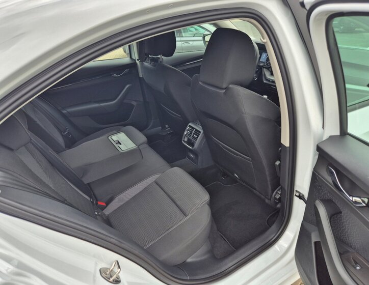 Škoda Octavia 19