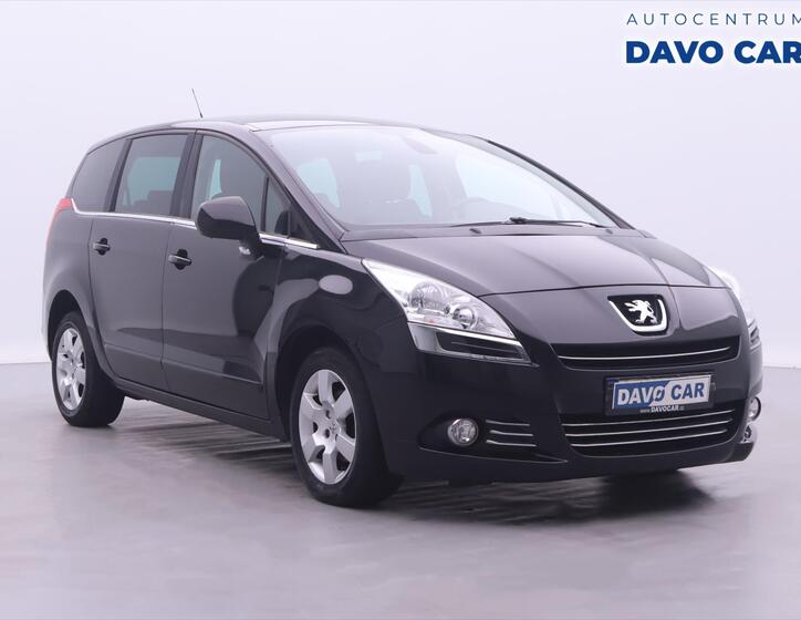 Peugeot 5008 1