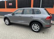 Volkswagen Touareg 8