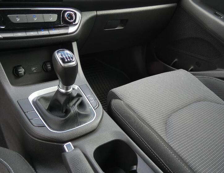 Hyundai i30 6