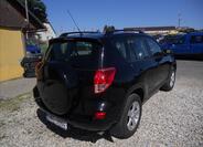 Toyota RAV4 6