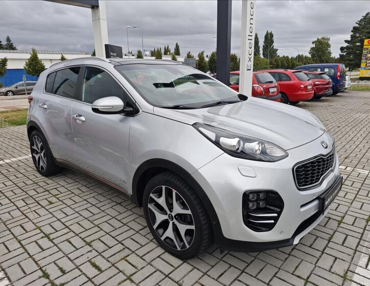 KIA Sportage 8