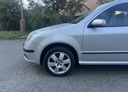 Škoda Fabia 16