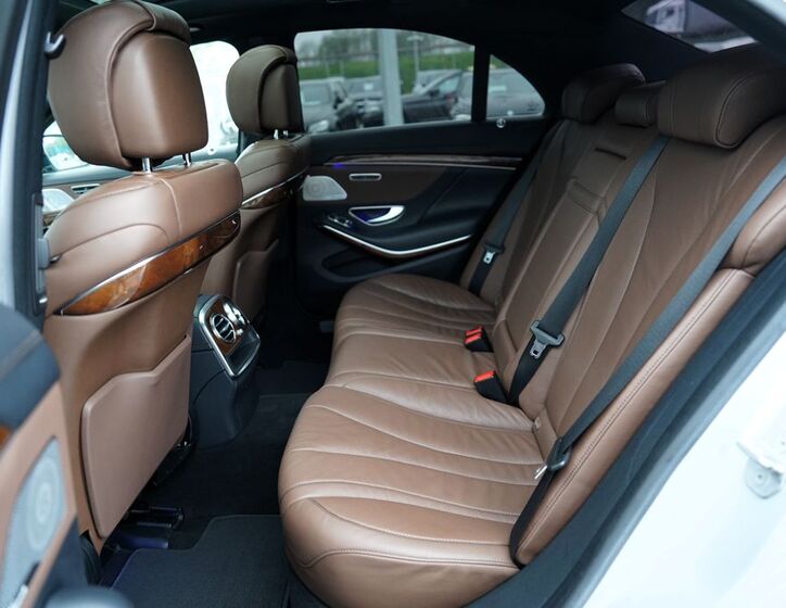 Mercedes-Benz Třídy S 32
