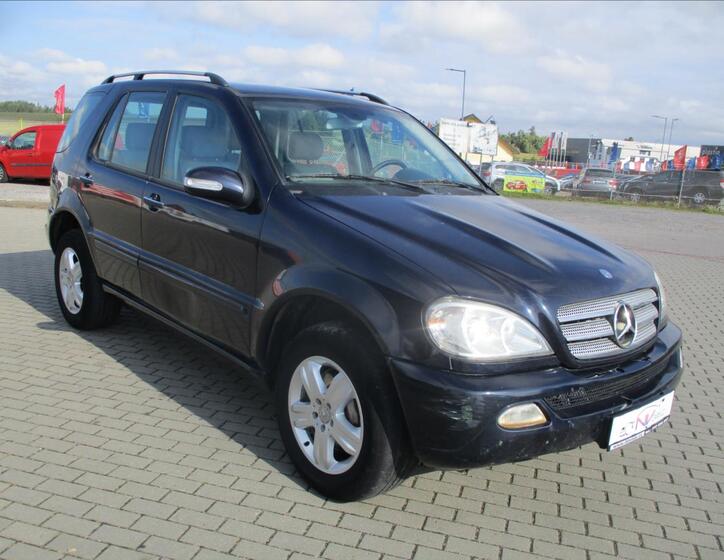 Mercedes-Benz Třídy M 30