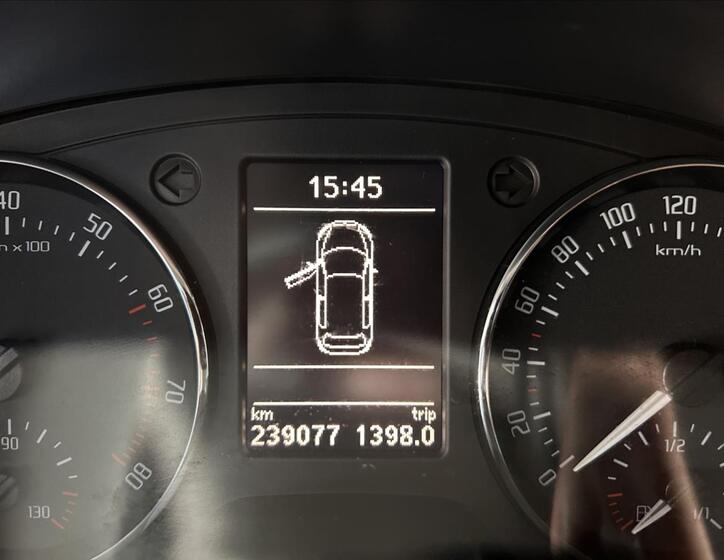 Škoda Roomster 13