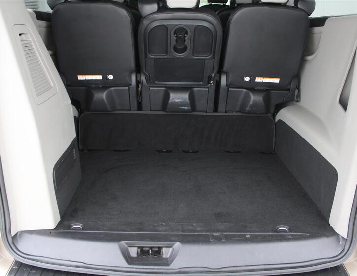 Ford Tourneo Custom 14