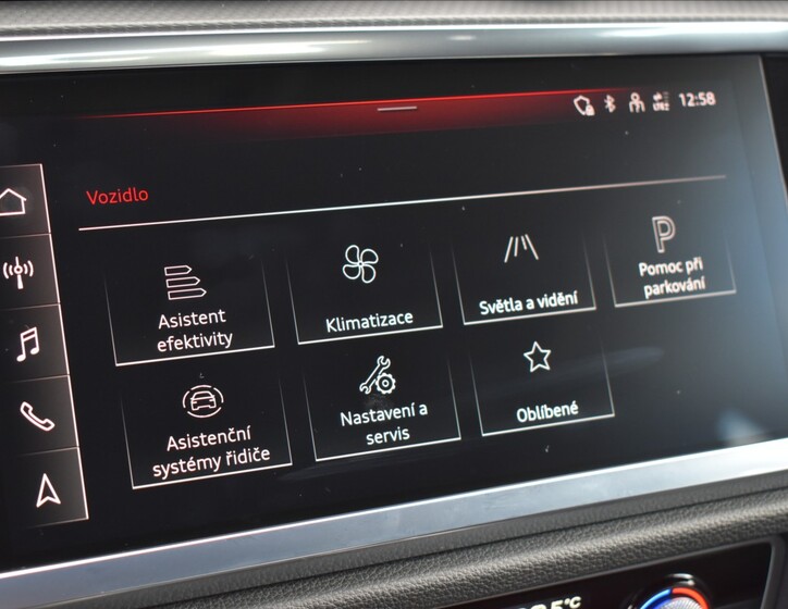 Audi Q3 28